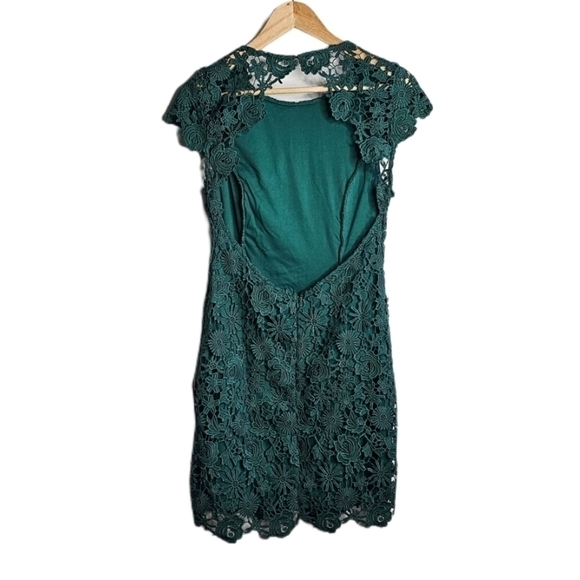 Lulu's fairycore green crochet open back lace floral dress - Picture 9 of 11